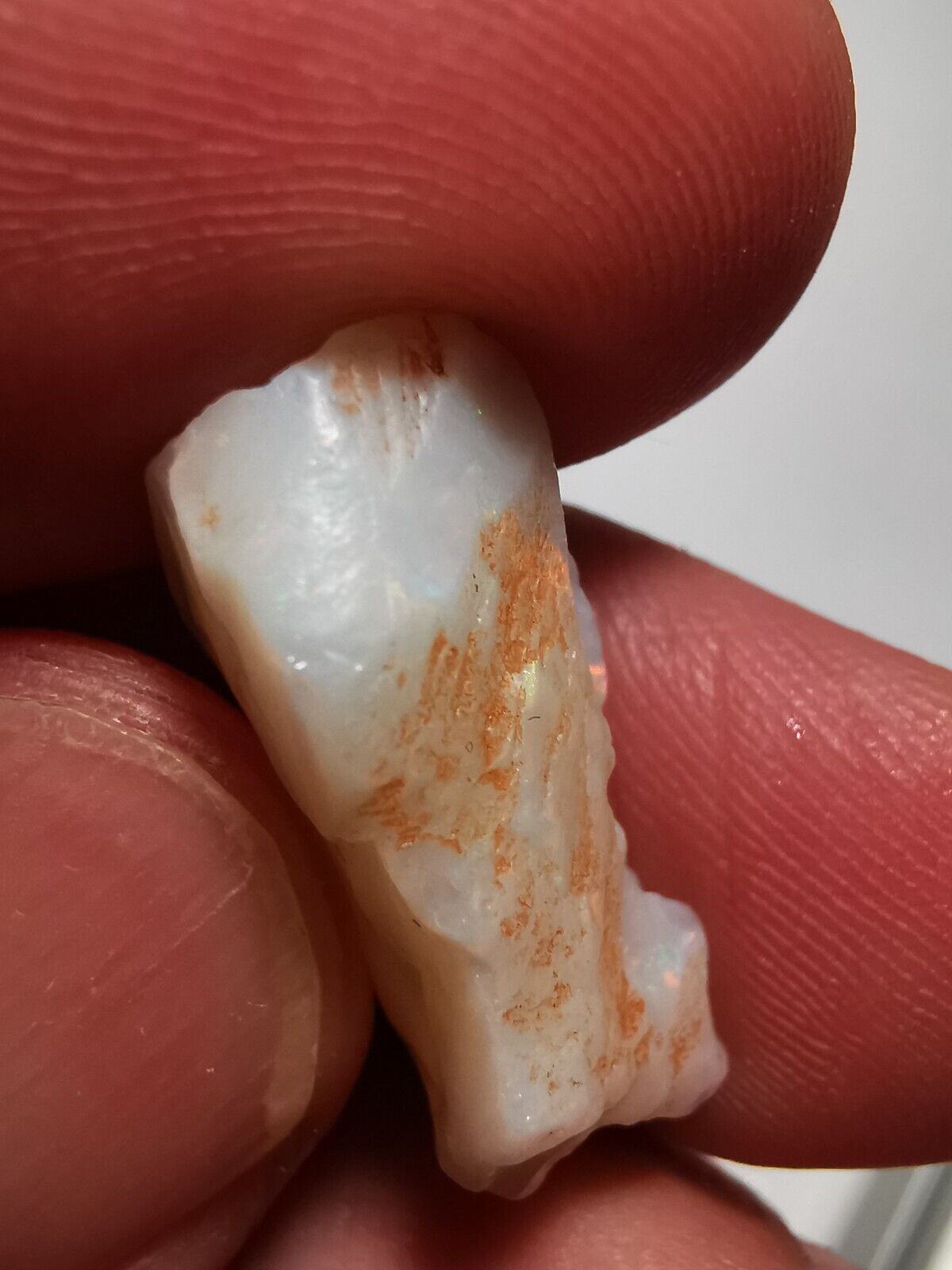 Coober Pedy rough opal Piece 9.29ct B1 with Beautiful Colour