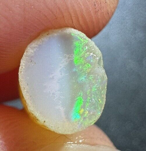 4.7 Carats Solid Rough Coober Pedy Opal Piece with Beautiful Colour