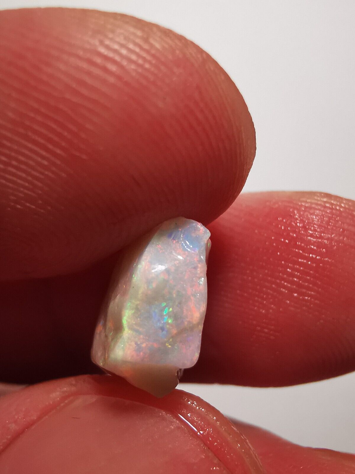 Opal rough Coober Pedy 4ct B1 Piece with Beautiful Colour