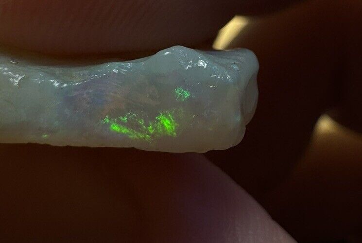 11.3 Carats Solid Rough Coober Pedy Opal Piece with Beautiful Colour B1