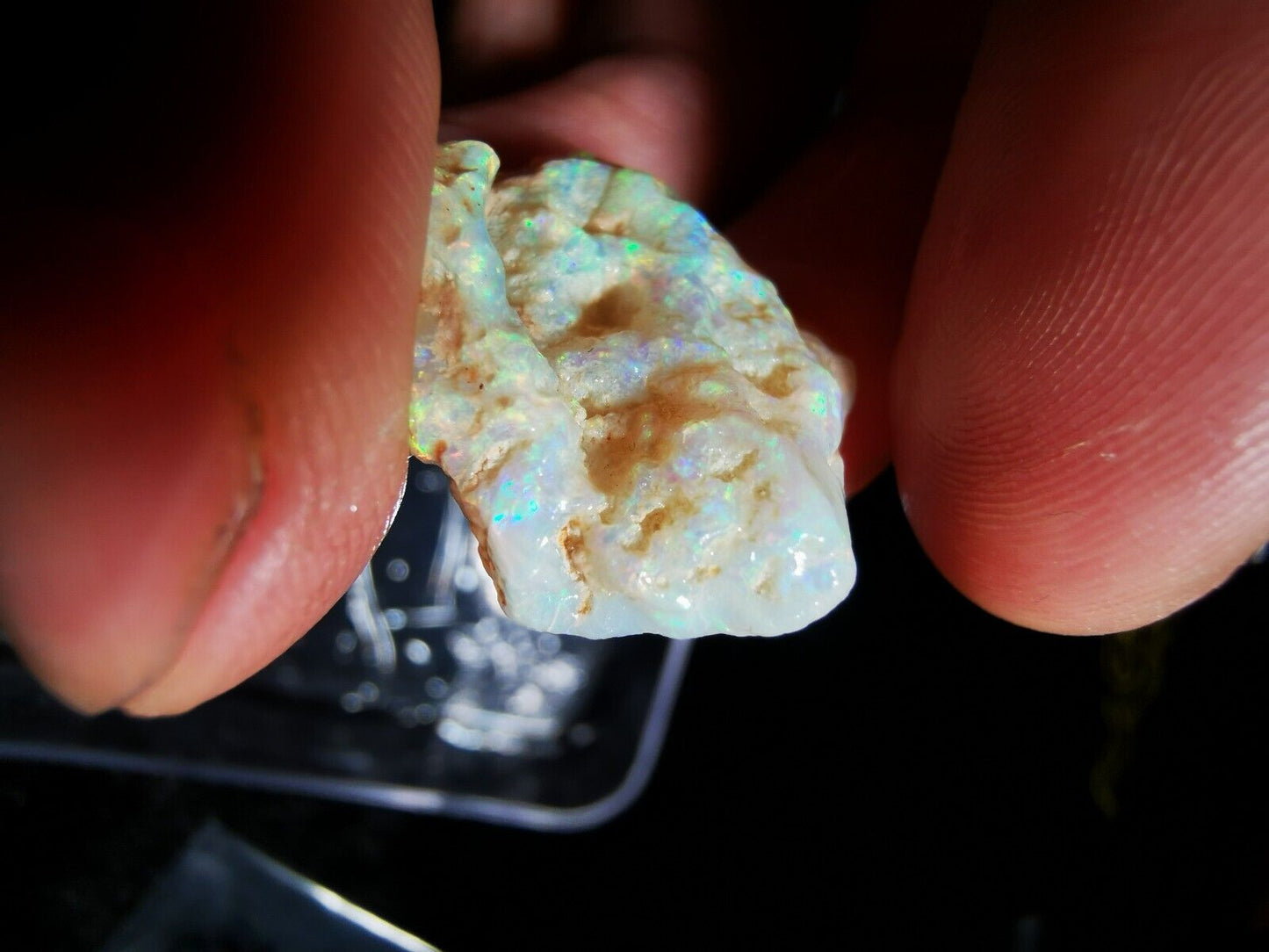 20.85 Carats Solid Rough Coober Pedy Opal Piece with Beautiful Colour