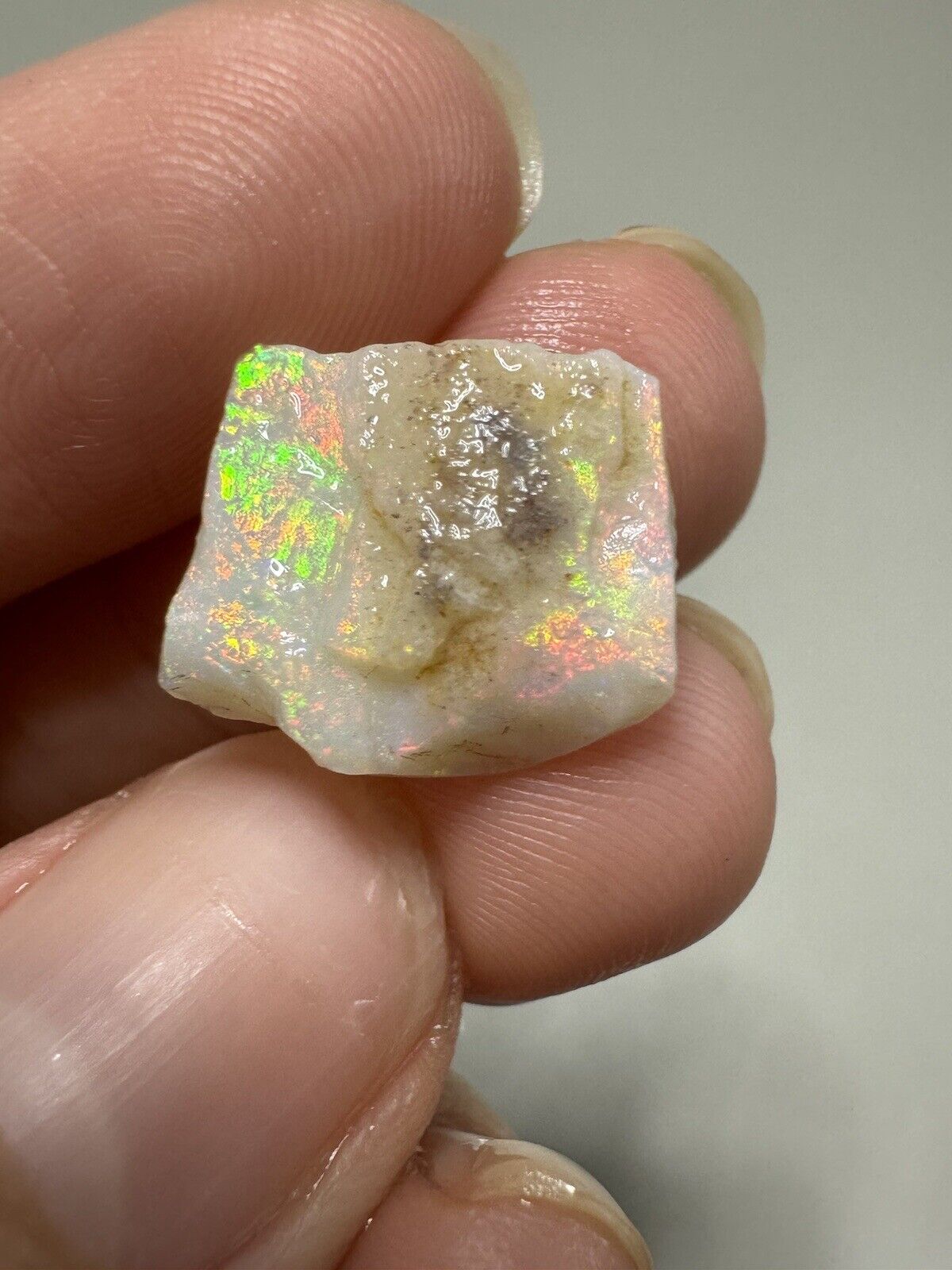 5.4 Carats Solid Rough Coober Pedy Opal with Beautiful Colour