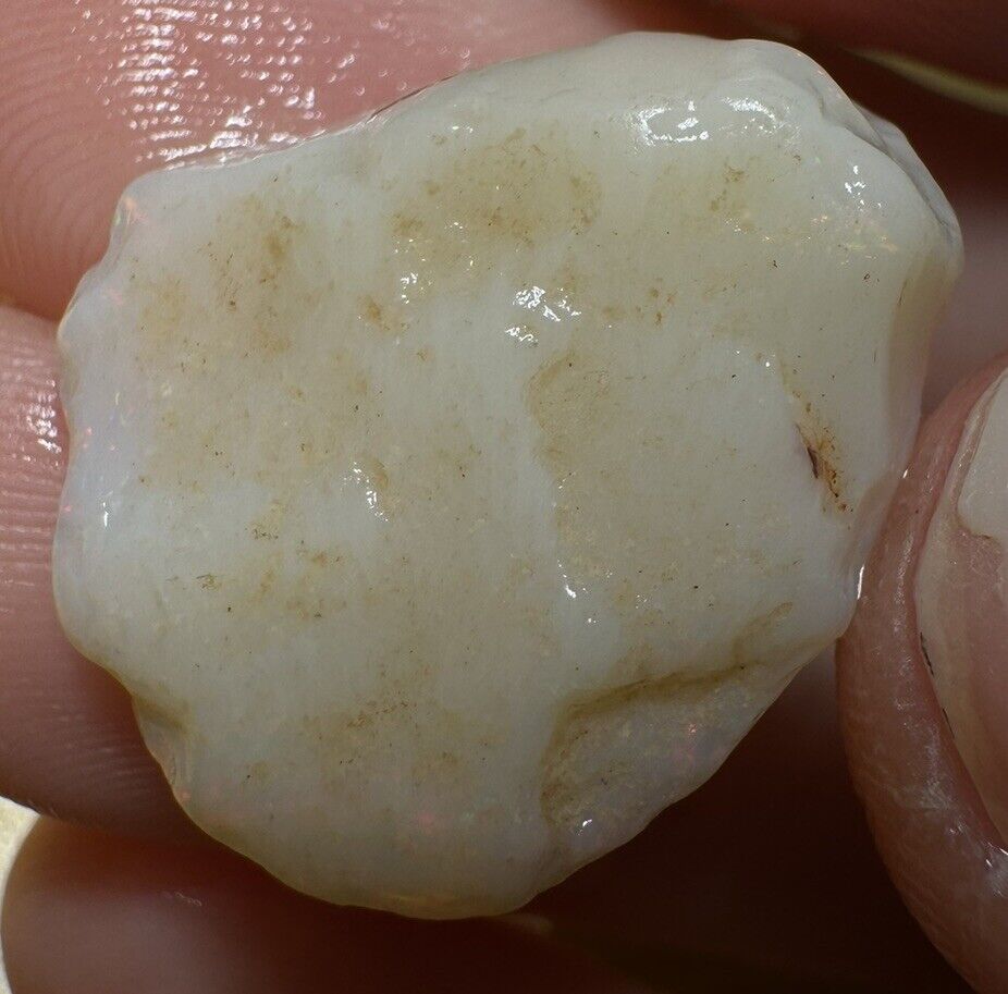 10 Carats Solid Rough Coober Pedy Opal Piece with Beautiful Colour C1