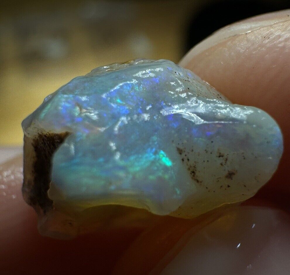 5 Carats Solid Rough Coober Pedy Opal Piece with Beautiful Colour B1