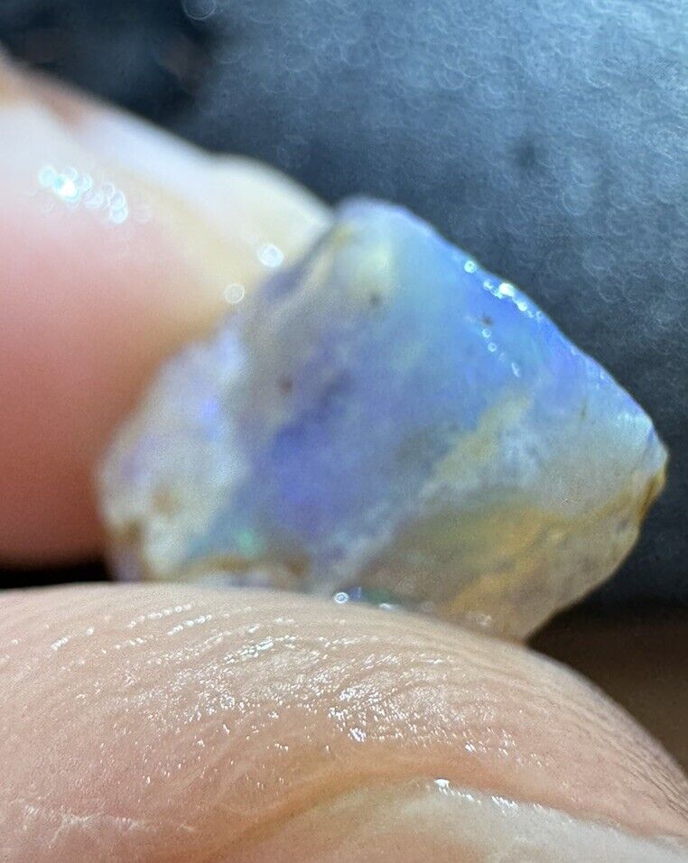 3.7 Carats Solid Rough Coober Pedy Opal Piece with Beautiful Colour