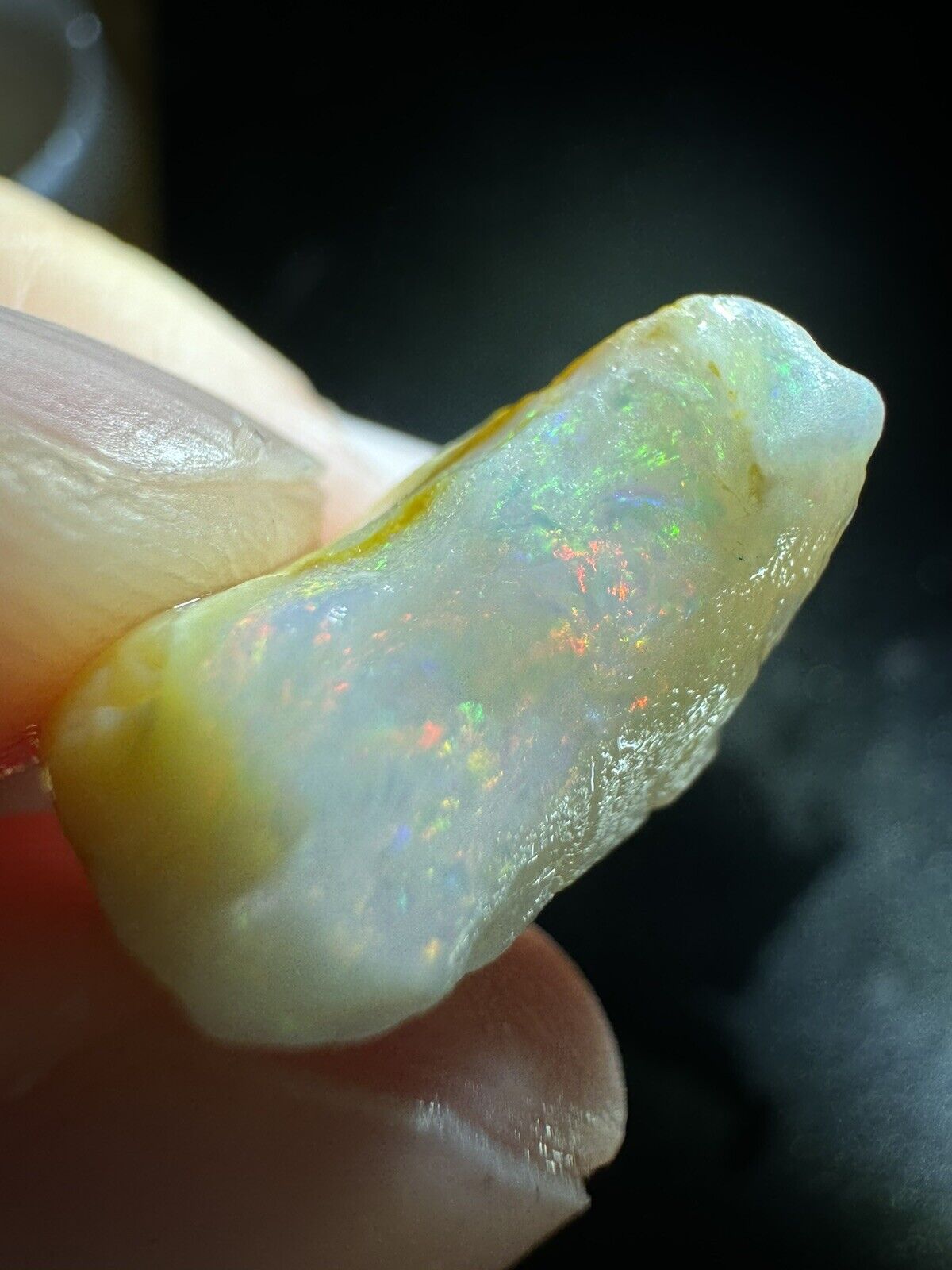 7.7 Carats Solid Rough Coober Pedy Opal Piece with Beautiful Colour B1