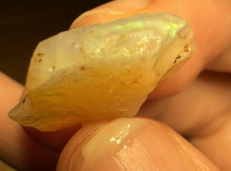 8.5 Carats Solid Rough Coober Pedy Opal Piece with Beautiful Colour B1