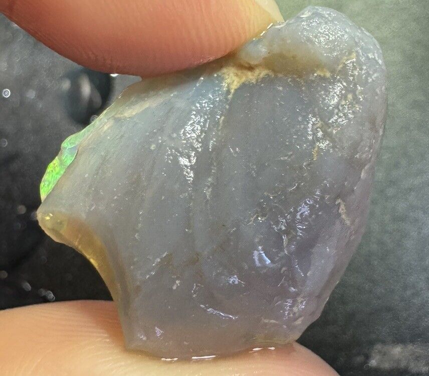 14.1 Carats Solid Rough Coober Pedy Opal Piece with Beautiful Colour