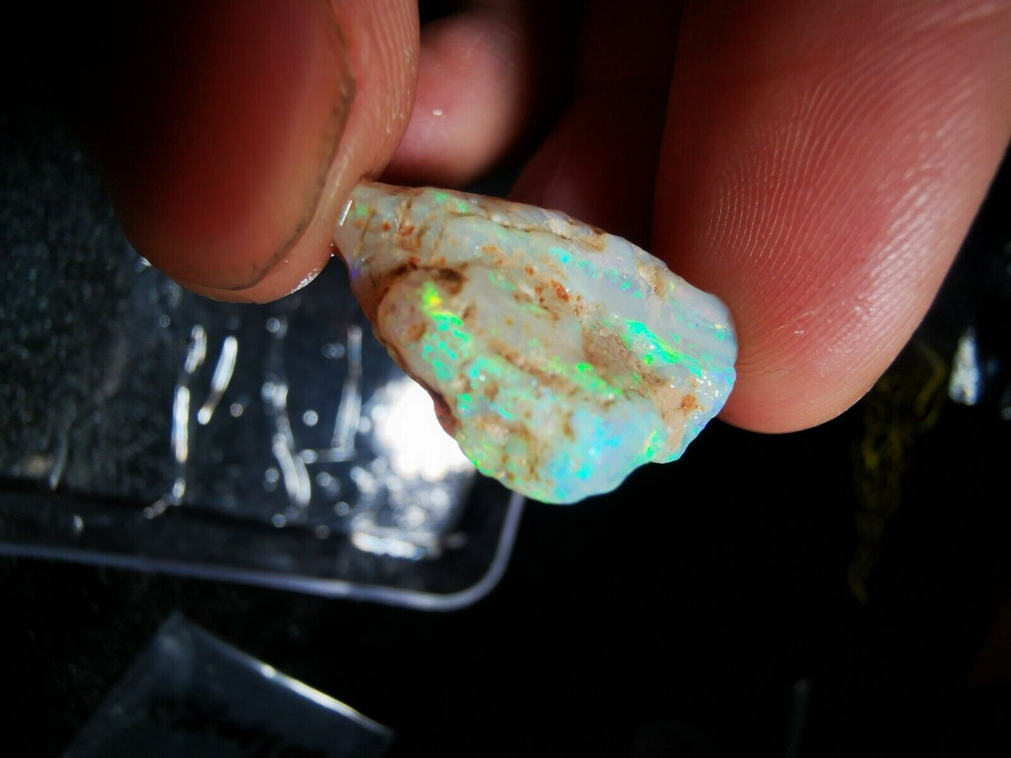20.85 Carats Solid Rough Coober Pedy Opal Piece with Beautiful Colour