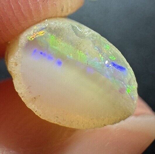4.7 Carats Solid Rough Coober Pedy Opal Piece with Beautiful Colour