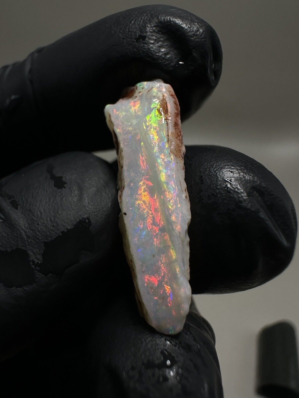 13.9 Carats Solid Rough Coober Pedy Crystal Opal Piece with Beautiful Colour