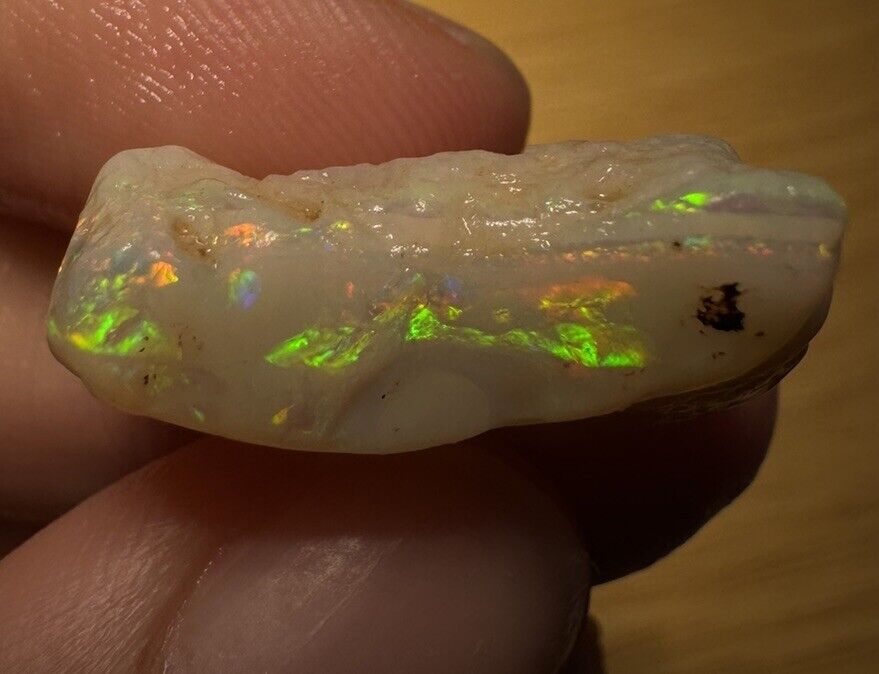 17.75 Carats Solid Rough Coober Pedy Opal Piece with Beautiful Colour B1