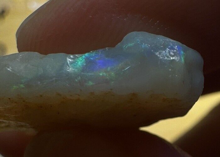 11.3 Carats Solid Rough Coober Pedy Opal Piece with Beautiful Colour B1