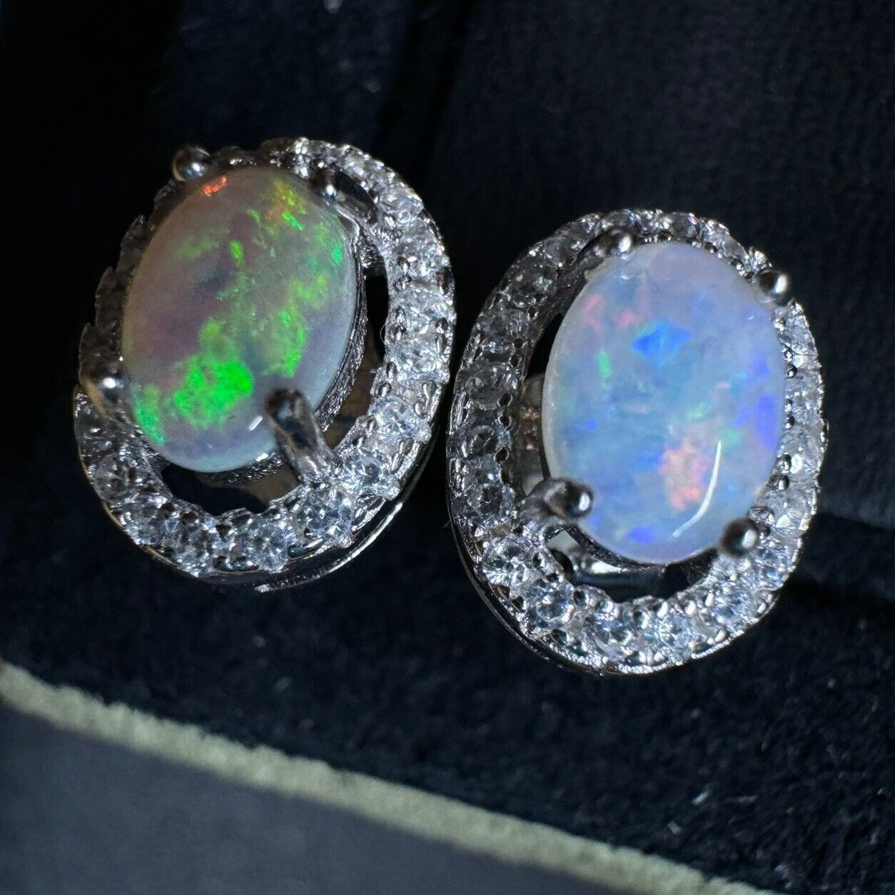 Earstuds Opal Pairs with Beautiful Colour C1-2220