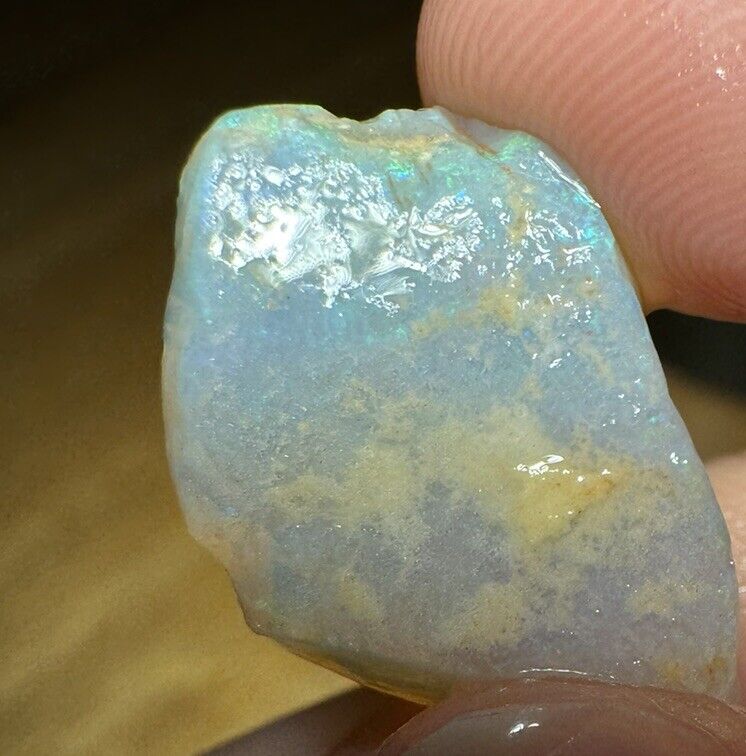 9.4 Carats Solid Rough Coober Pedy Opal Piece with Beautiful Colour B1
