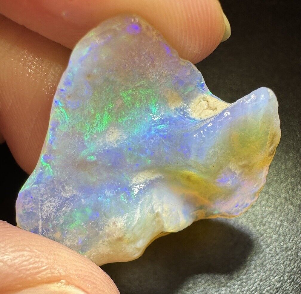 18.3 Carats Solid Rough Coober Pedy Opal Piece with Beautiful Colour,scallop