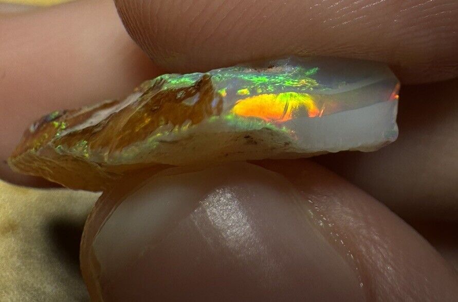 6.4 Carats Solid Rough Coober Pedy Opal Piece with Beautiful Colour C1