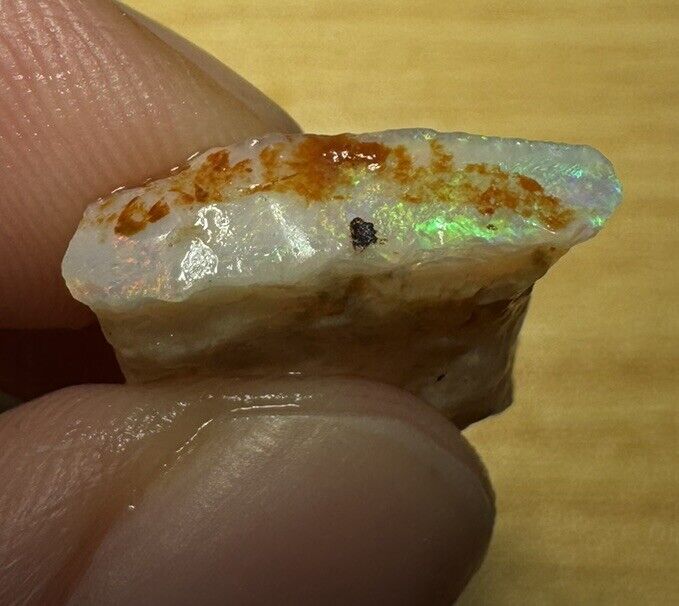 7.1 Carats Solid Rough Coober Pedy Opal Piece with Beautiful Colour B1