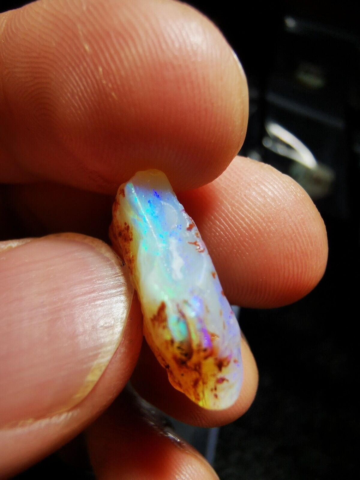 11.8 Carats Solid Rough Coober Pedy Opal Piece with Beautiful Colour