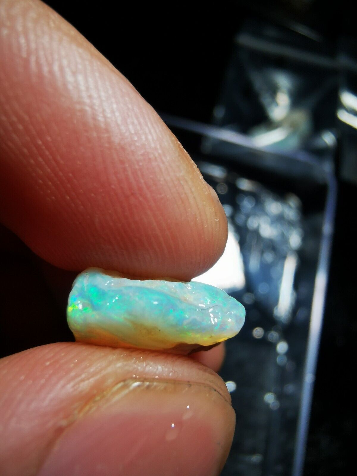 7.45 Carats Solid Rough Coober Pedy Opal Piece with Beautiful Colour