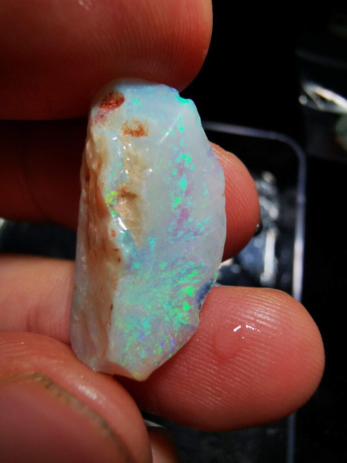 13.8 Carats Solid Rough Coober Pedy Opal Piece with Beautiful Colour