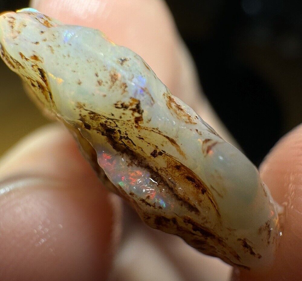 12.3 Carats Solid Rough Coober Pedy Opal Piece with Beautiful Colour B1