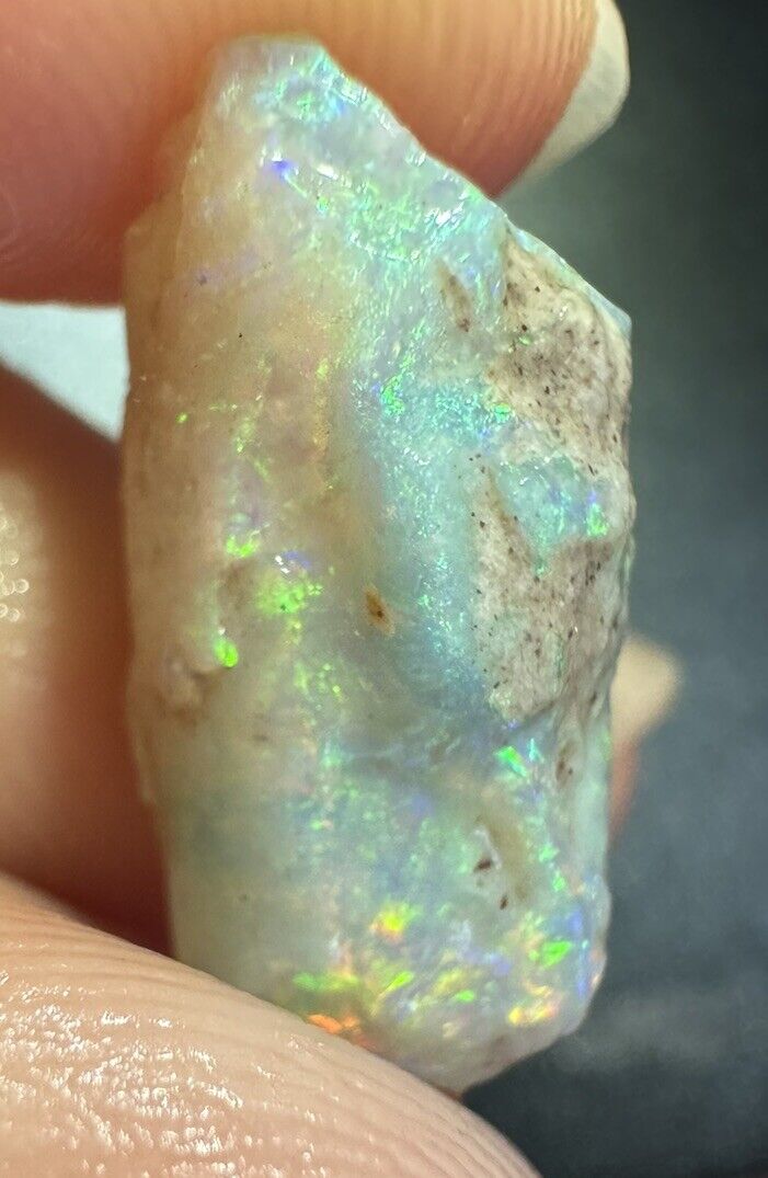 6Carats Solid Rough Coober Pedy Opal Piece with Beautiful Colour