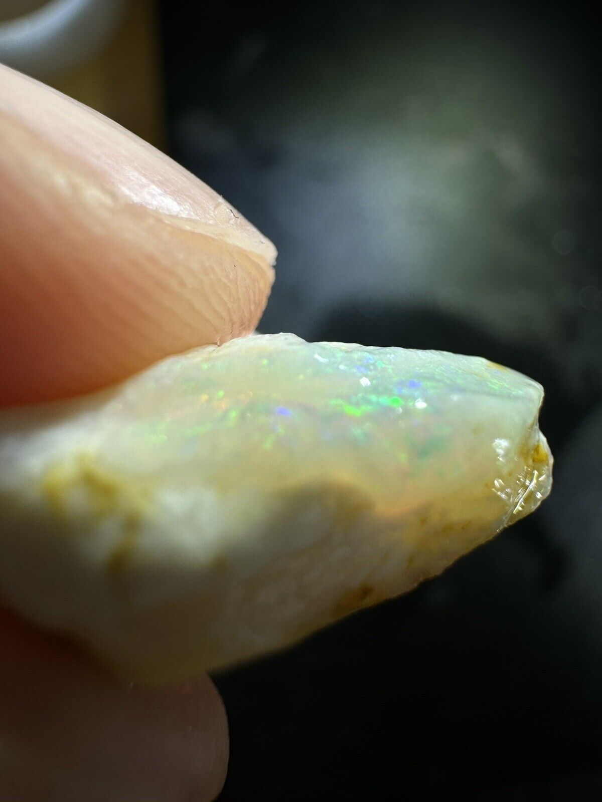 7.7 Carats Solid Rough Coober Pedy Opal Piece with Beautiful Colour B1
