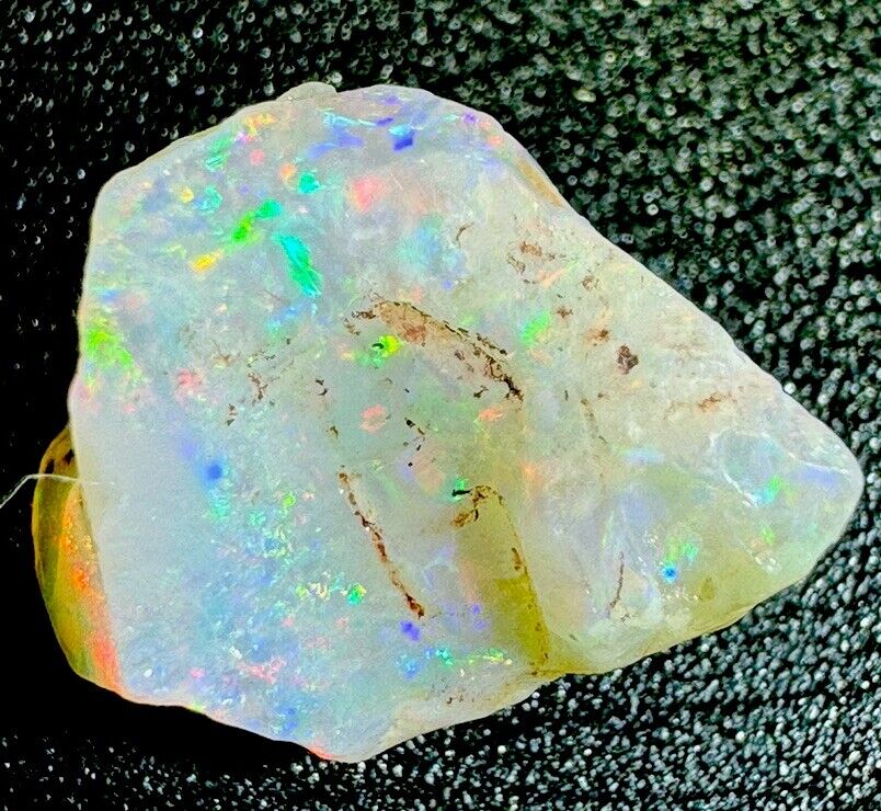 2.8 Carats Solid Rough Coober Pedy Opal Piece with Beautiful Colour