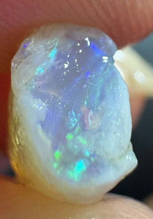 4.2 Carats Solid Rough Coober Pedy Opal Piece with Beautiful Colour