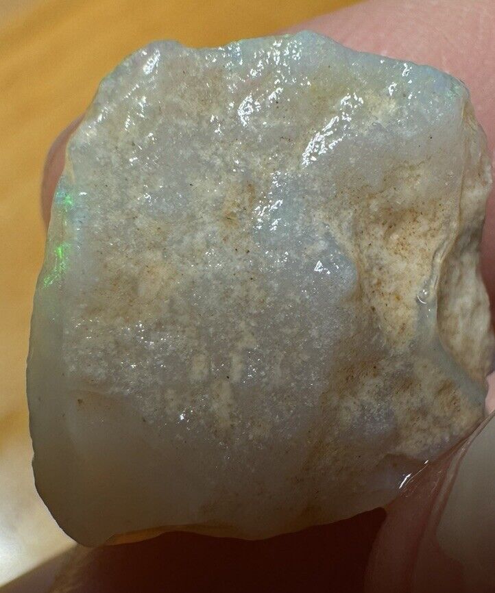 10.5 Carats Solid Rough Coober Pedy Opal Piece with Beautiful Colour B1 shell