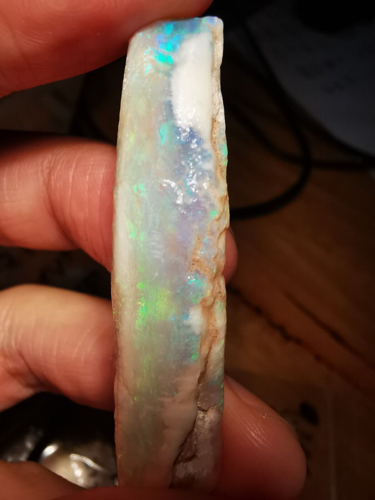 Coober Pedy Opal rough pipe 34ct with Beautiful Colour B1