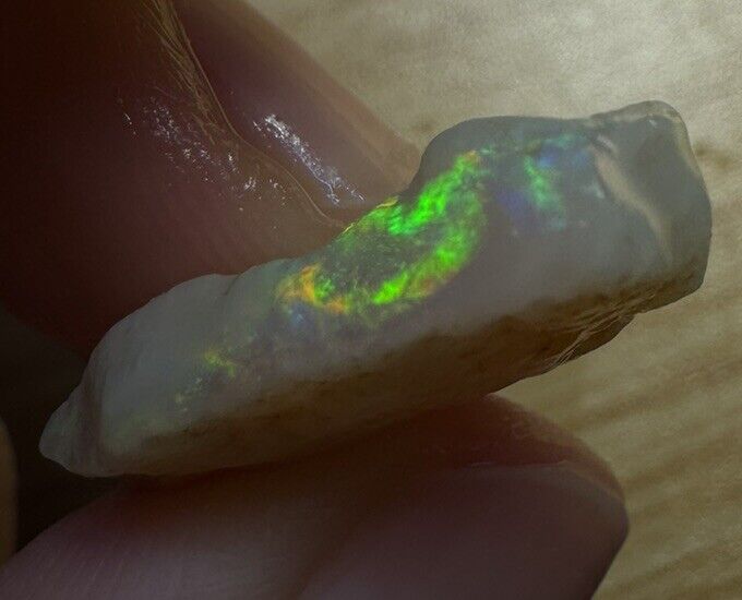 11.3 Carats Solid Rough Coober Pedy Opal Piece with Beautiful Colour B1