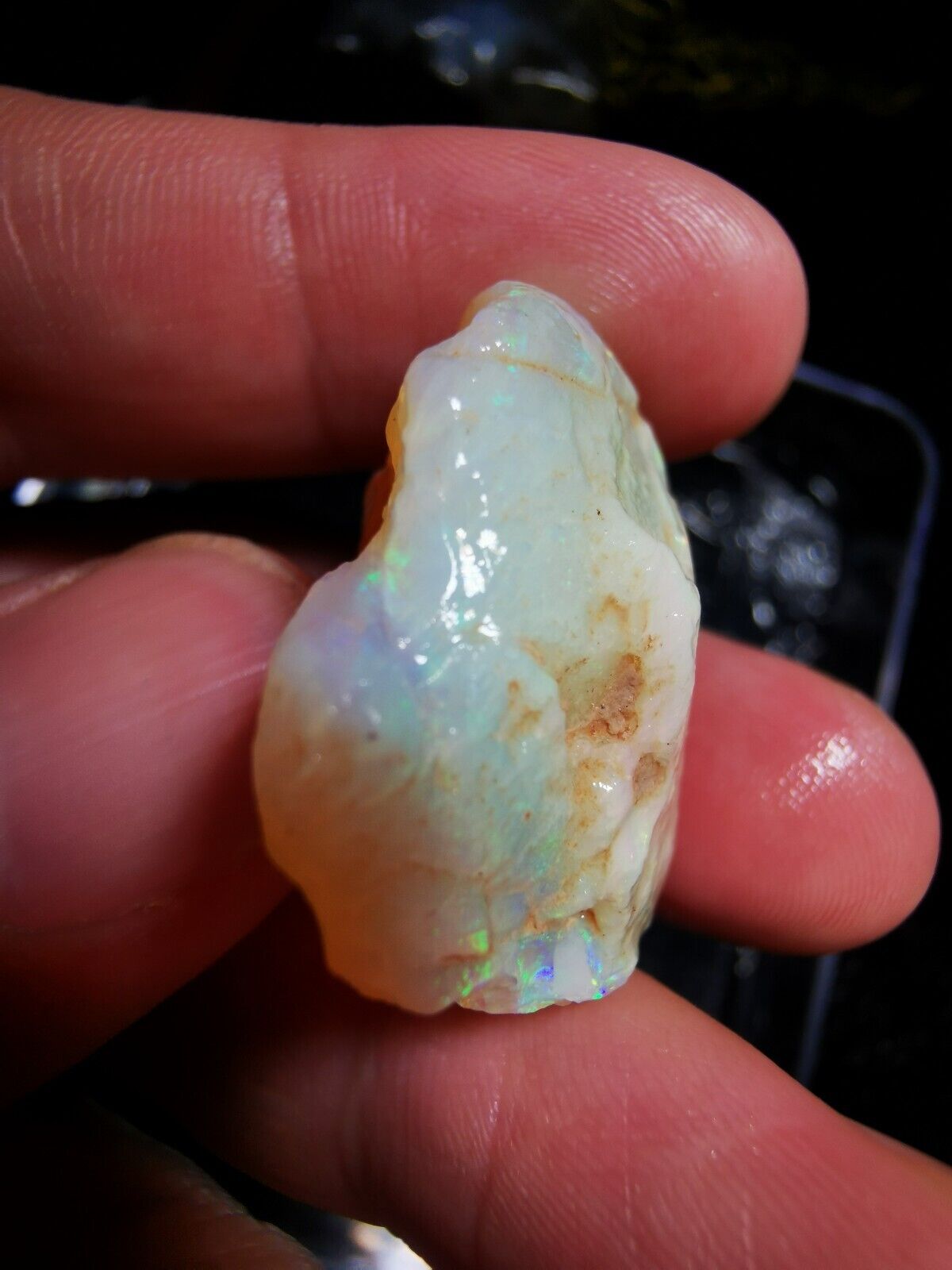 53.1 Carats Solid Rough Coober Pedy Opal shell with Beautiful Colour