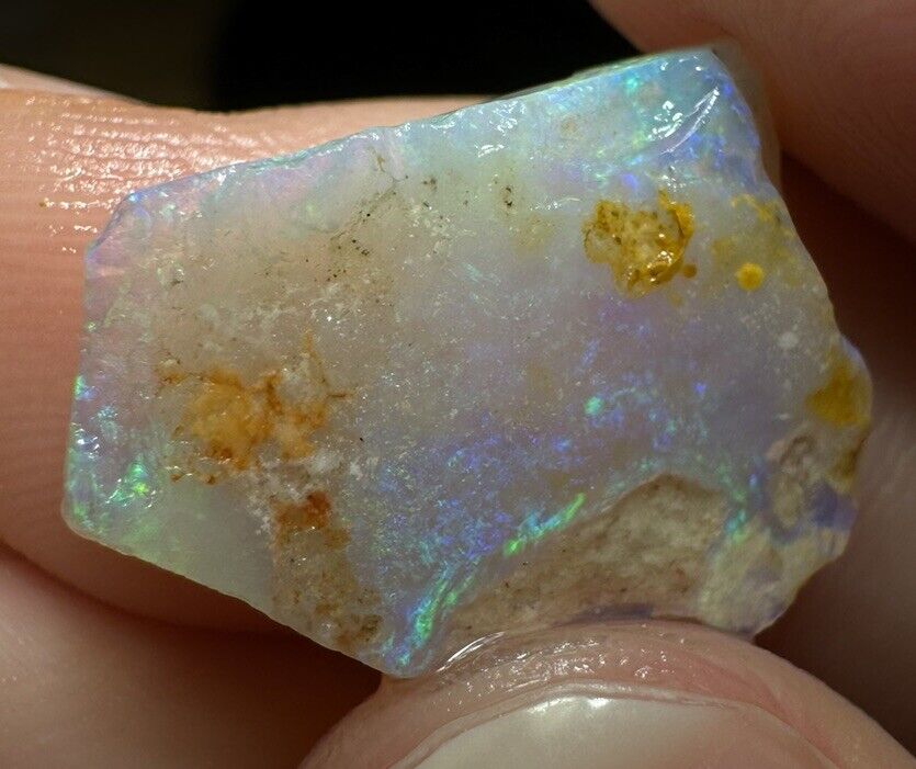 4.6Carats Solid Rough Coober Pedy Opal Piece with Beautiful Colour B1