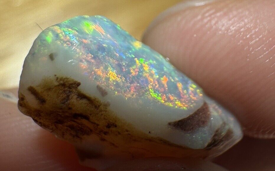5.3 Carats Solid Rough Coober Pedy Opal Piece with Beautiful Colour B1