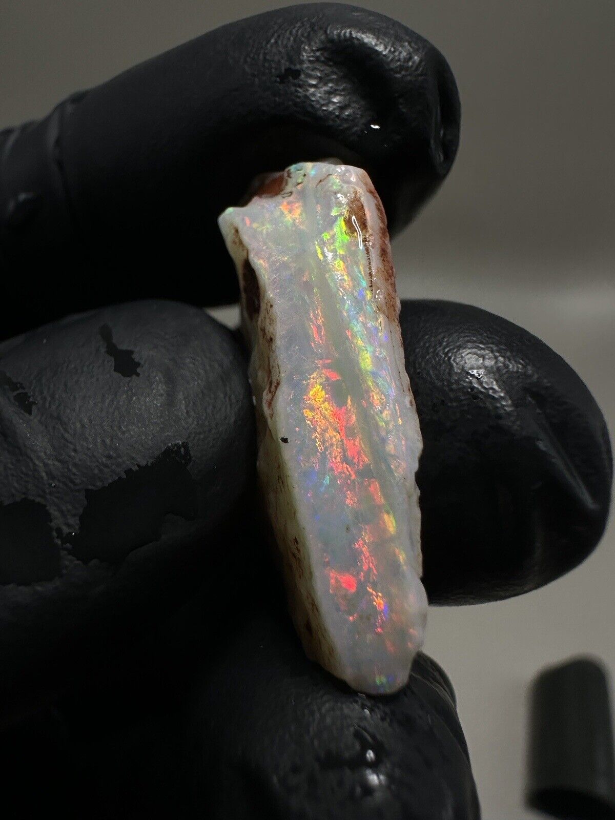13.9 Carats Solid Rough Coober Pedy Crystal Opal Piece with Beautiful Colour
