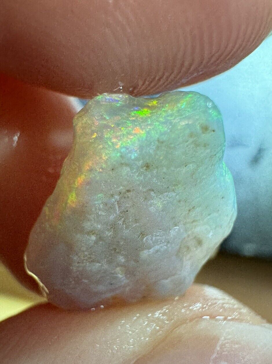 3.8 Carats Solid Rough Coober Pedy Opal Piece with Beautiful Colour