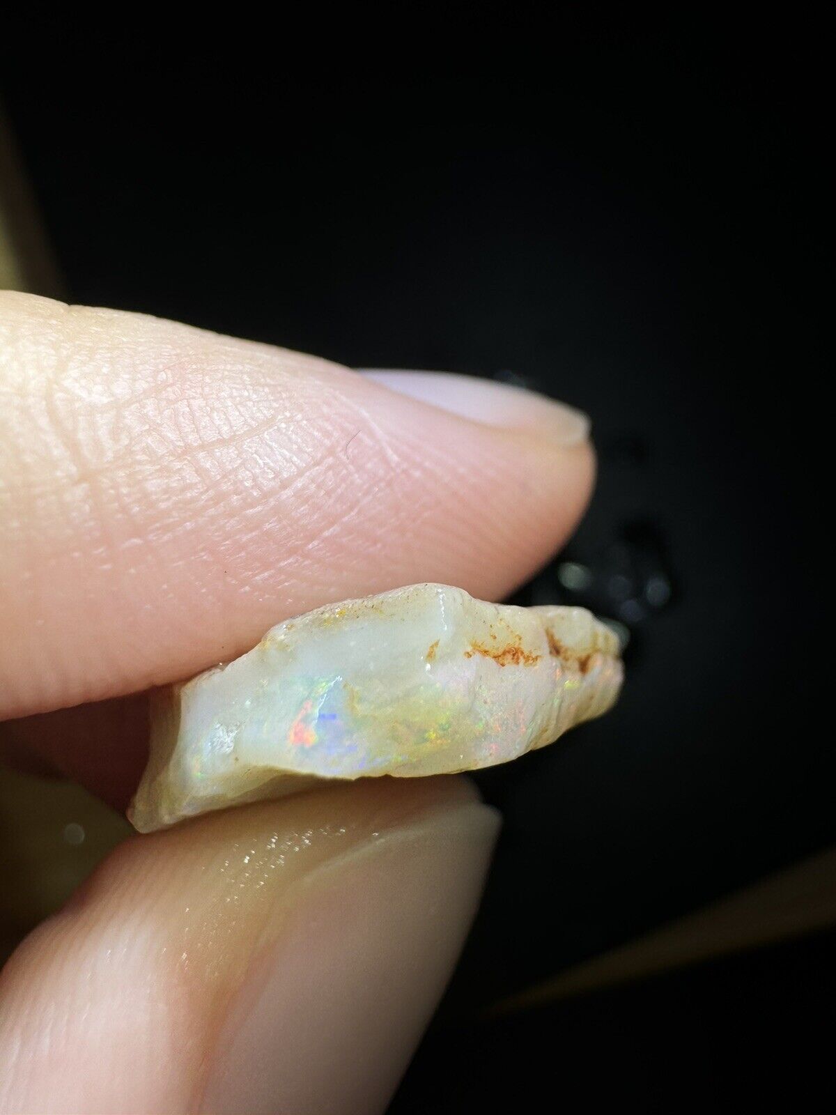 8.3 Carats Solid Rough Coober Pedy Opal Piece with Beautiful Colour MayT