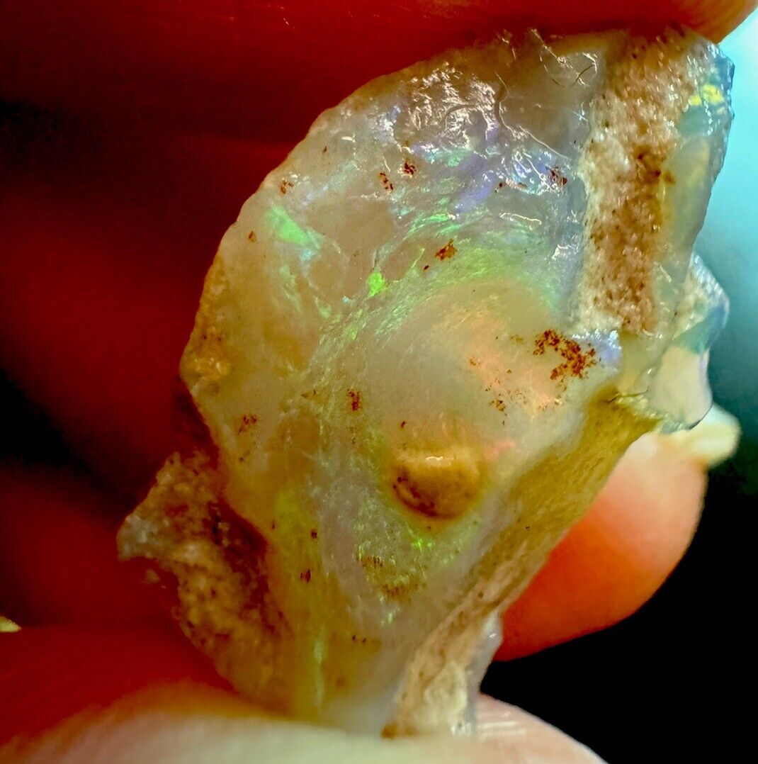 6.6 Carats Solid Rough Coober Pedy Opal Piece with Beautiful Colour