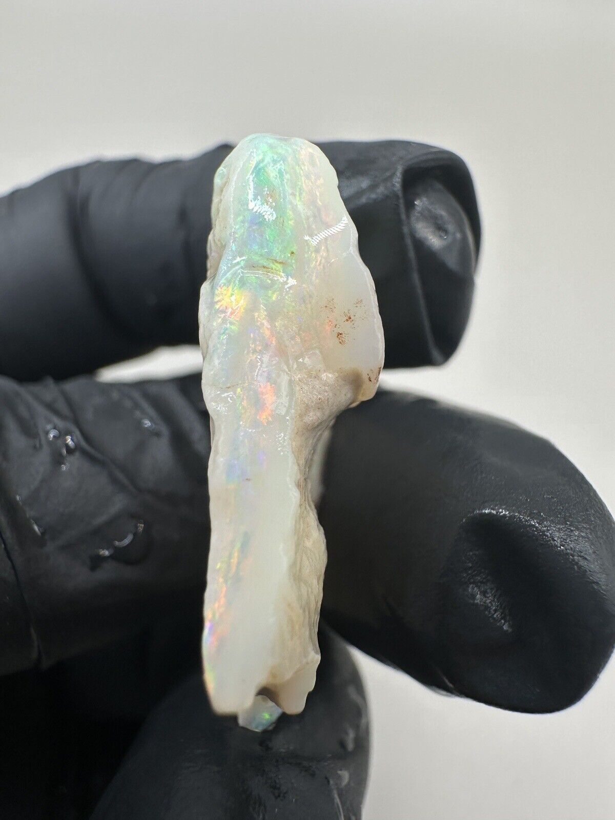 35 Carats Solid Rough Coober Pedy Crystal Opal Piece with Beautiful Colour