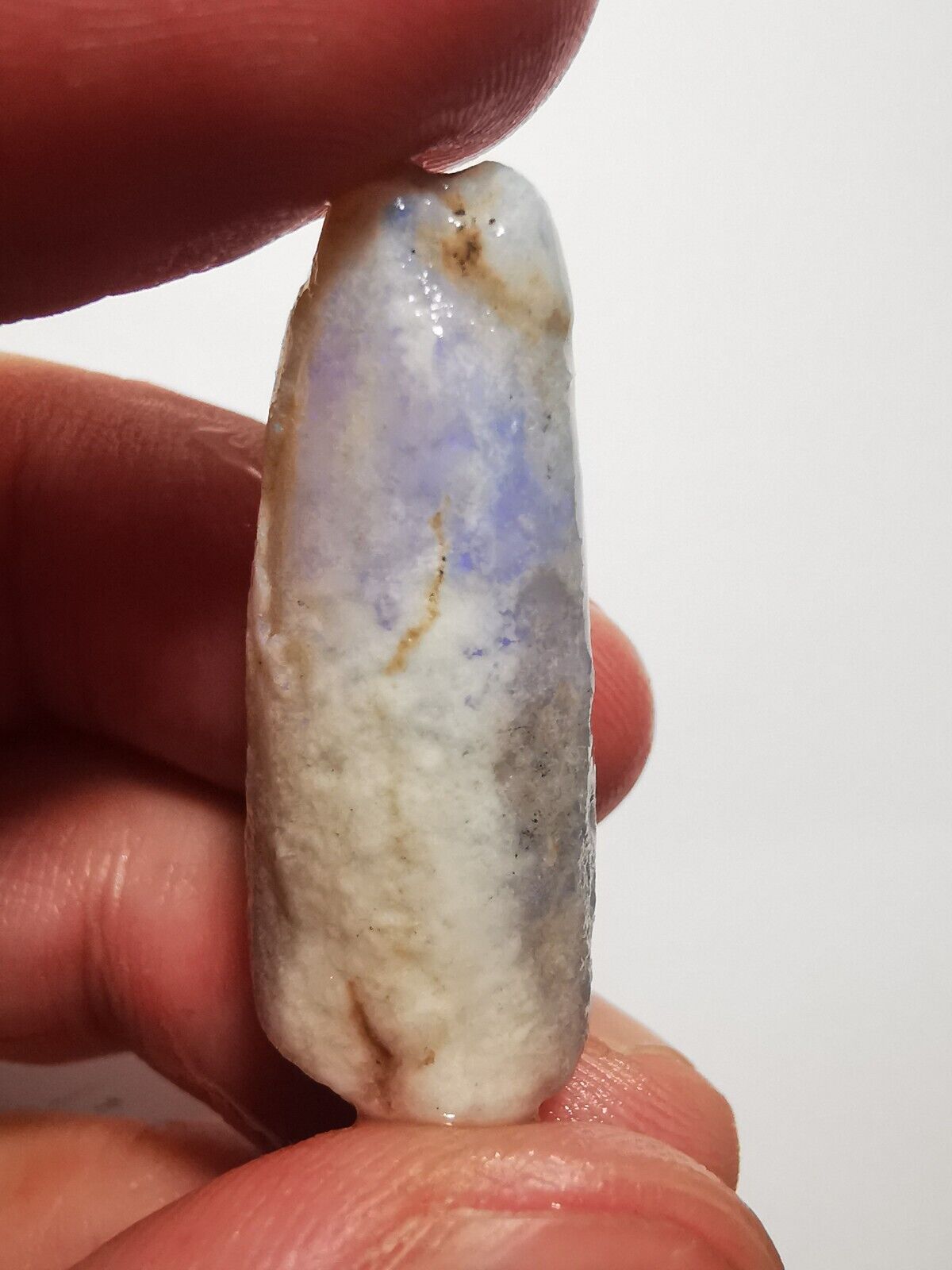 Coober Pedy Opal rough pipe 23.8ct with Beautiful Colour B1