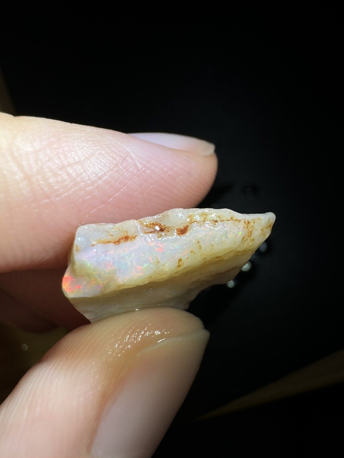 8.3 Carats Solid Rough Coober Pedy Opal Piece with Beautiful Colour MayT