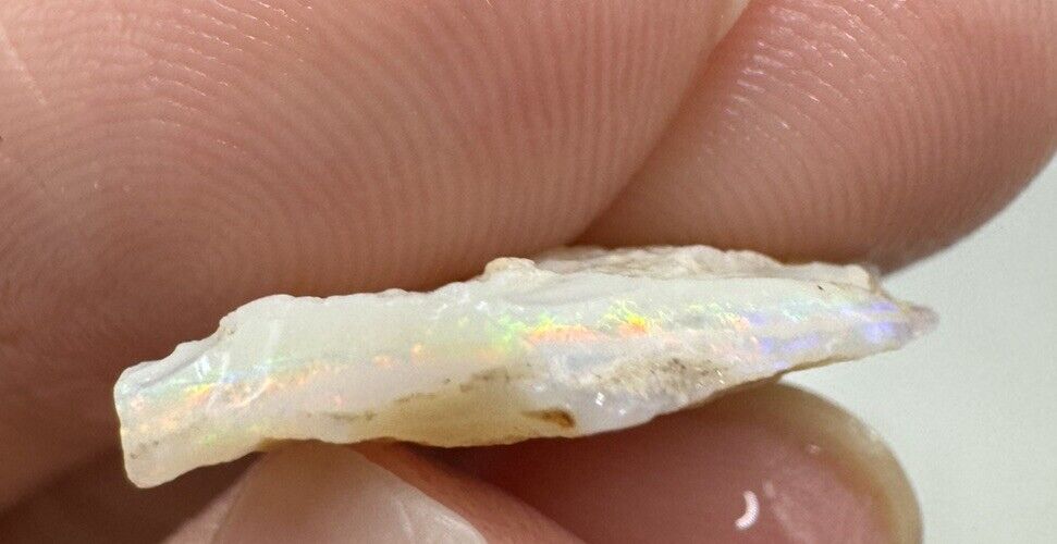 4.5 Carats Solid Rough Coober Pedy Opal Piece with Beautiful Colour