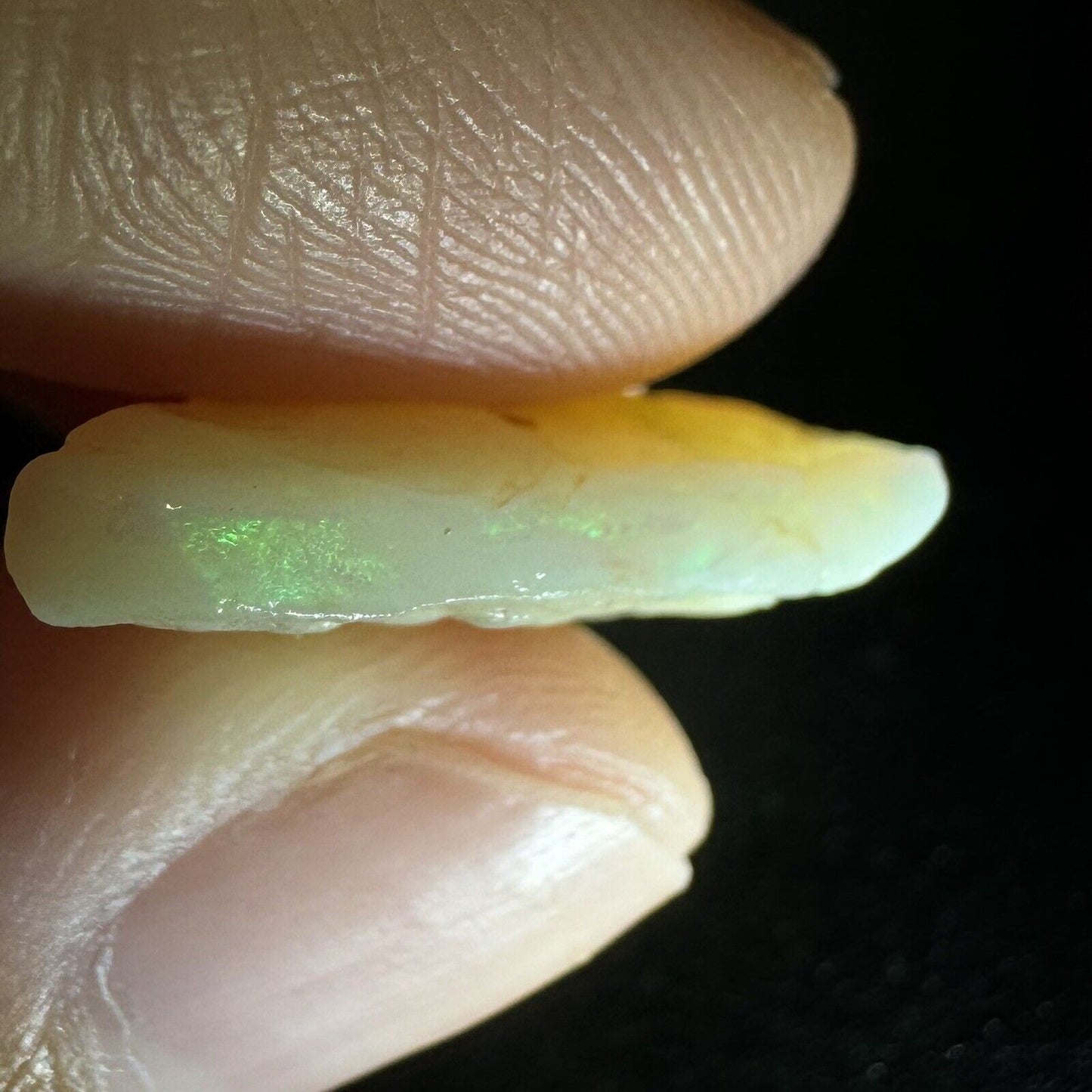 7 Carats Solid Rough Coober Pedy Opal Piece with Beautiful Colour B1