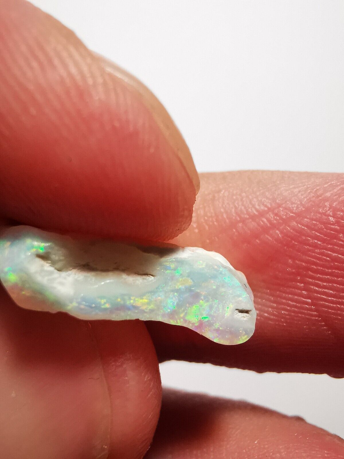 Opal rough Coober Pedy 4ct B1 Piece with Beautiful Colour