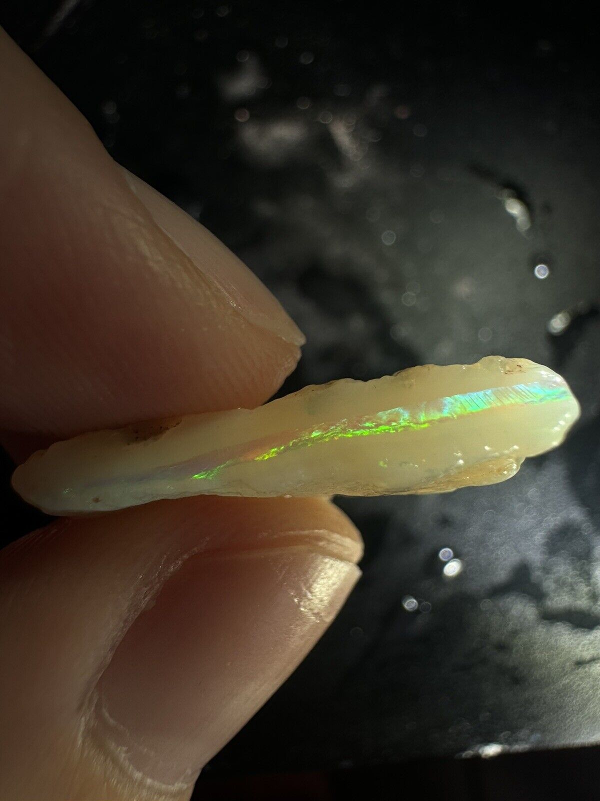 6.6 Carats Solid Rough Coober Pedy Opal Piece with Beautiful Colour B1
