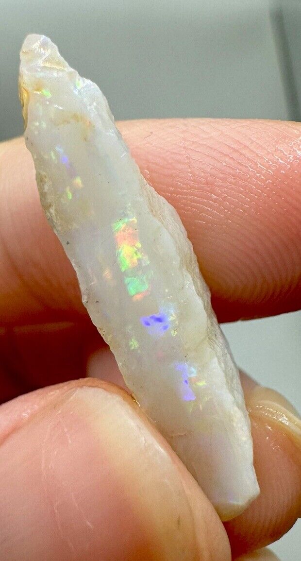 7.7 Carats Solid Rough Coober Pedy Opal Piece with Beautiful Colour