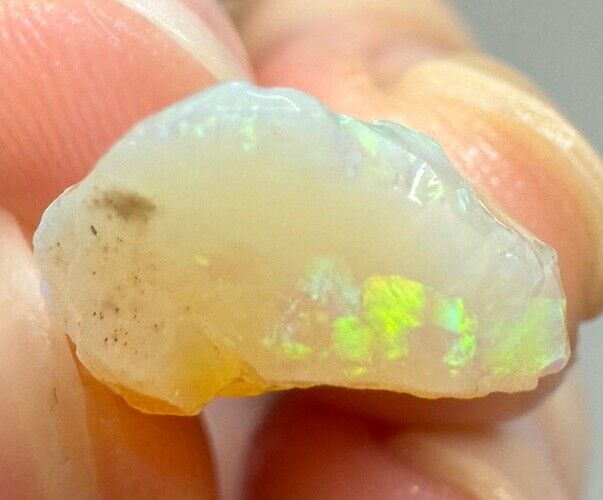 5.6 Carats Solid Rough Coober Pedy Opal Piece with Beautiful Colour