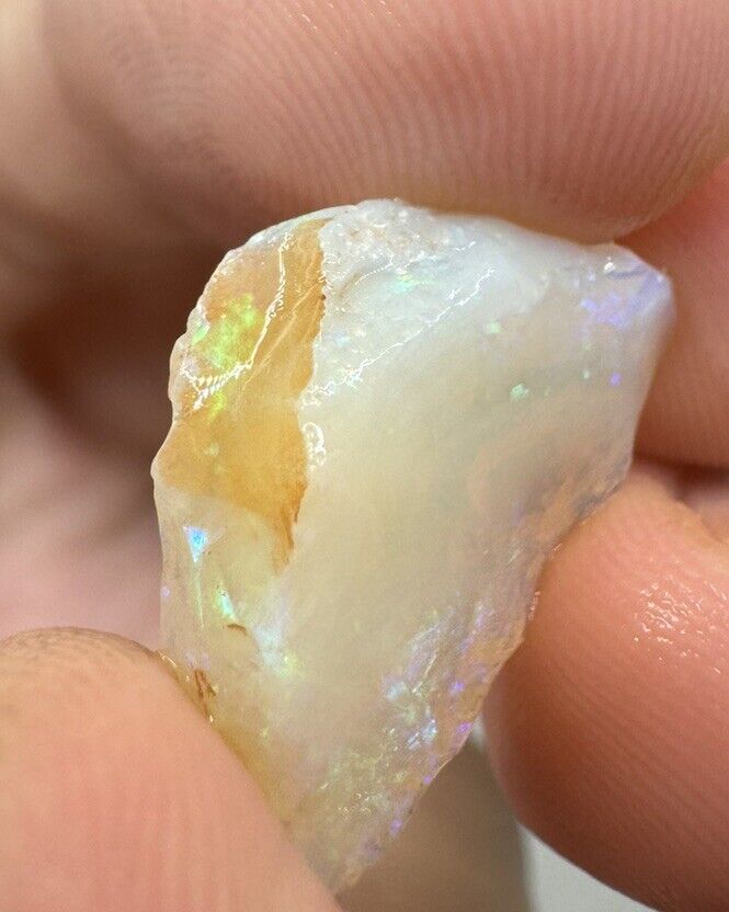 5.6 Carats Solid Rough Coober Pedy Opal Piece with Beautiful Colour